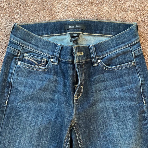 White House Black Market booted Jean - 00 - NWOT - Picture 3 of 10